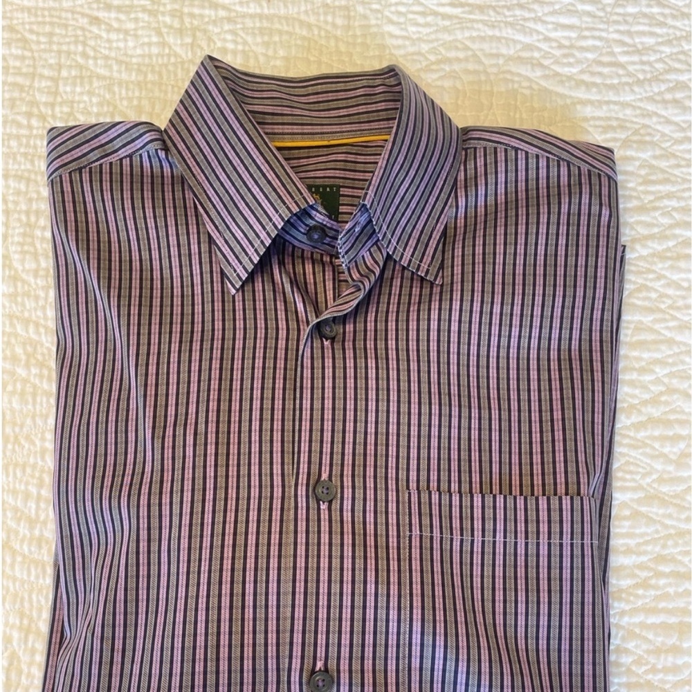 Robert Talbott men's long-sleeved button shirt.
Size medium. Purple and …